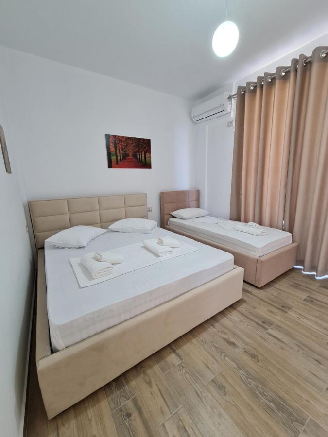 Hotel Veliaj Ksamil Exterior foto