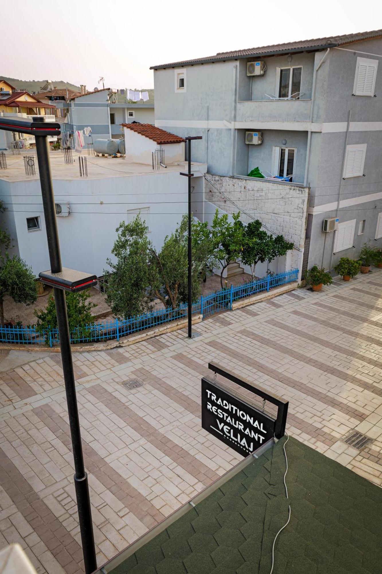 Hotel Veliaj Ksamil Exterior foto